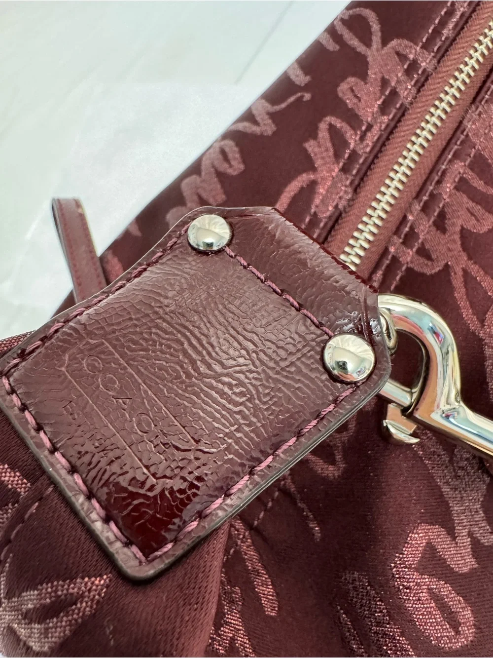 Coach Rare Limited Edition Holiday Poppy Signature Script Lurex Hobo Bag Merlot